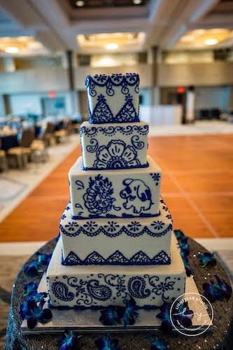 blue wedding cake - henna inspired wedding cake - wedding cake for Indian wedding