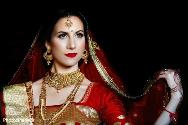 Beautiful bride wearing traditional Hindu wedding attire